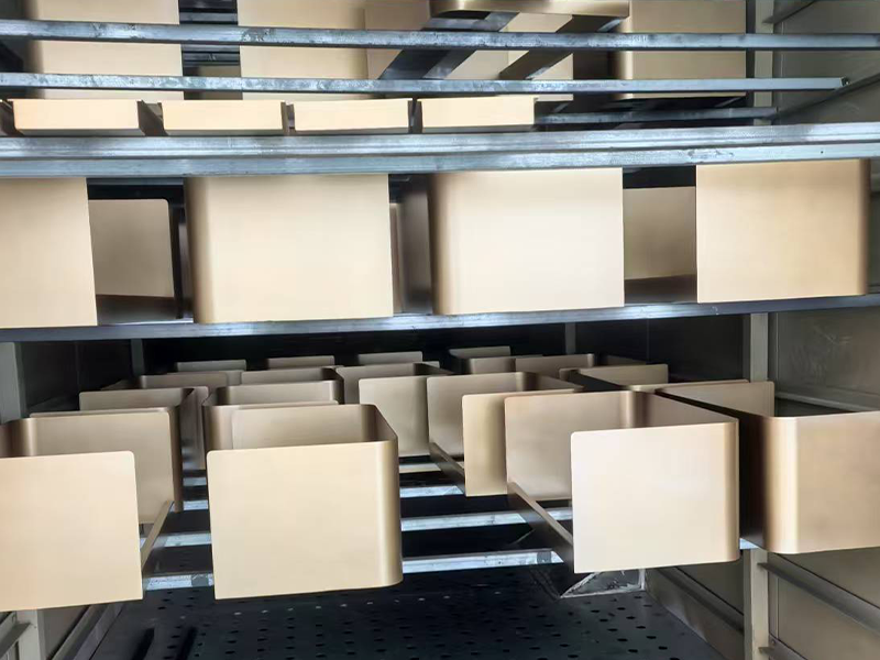 星巴克水槽挡板