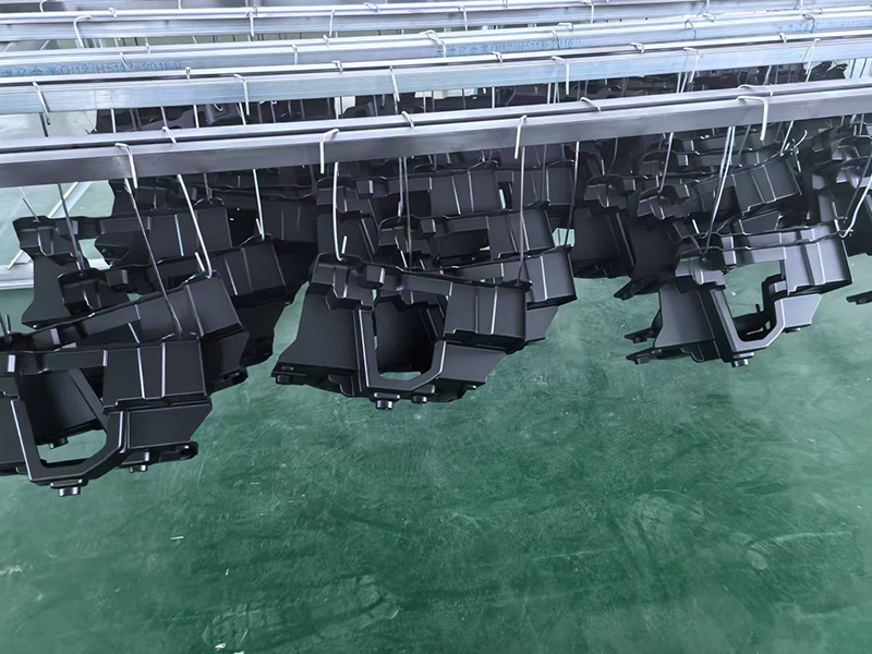 新能源汽车配件